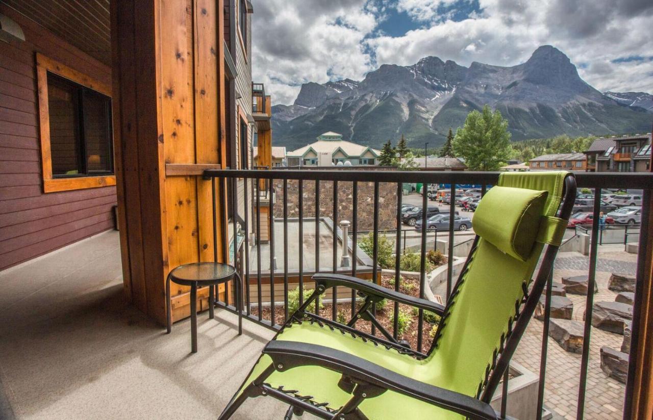 Beautiful Peak Vista - 2Br W Stunning Mt Views Villa Canmore Ngoại thất bức ảnh